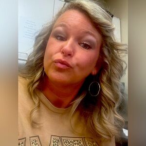 Meet your Posher, Shelby